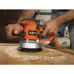 AEG EKSANTRİK ZIMPARA MAKİNESİ EX150ES